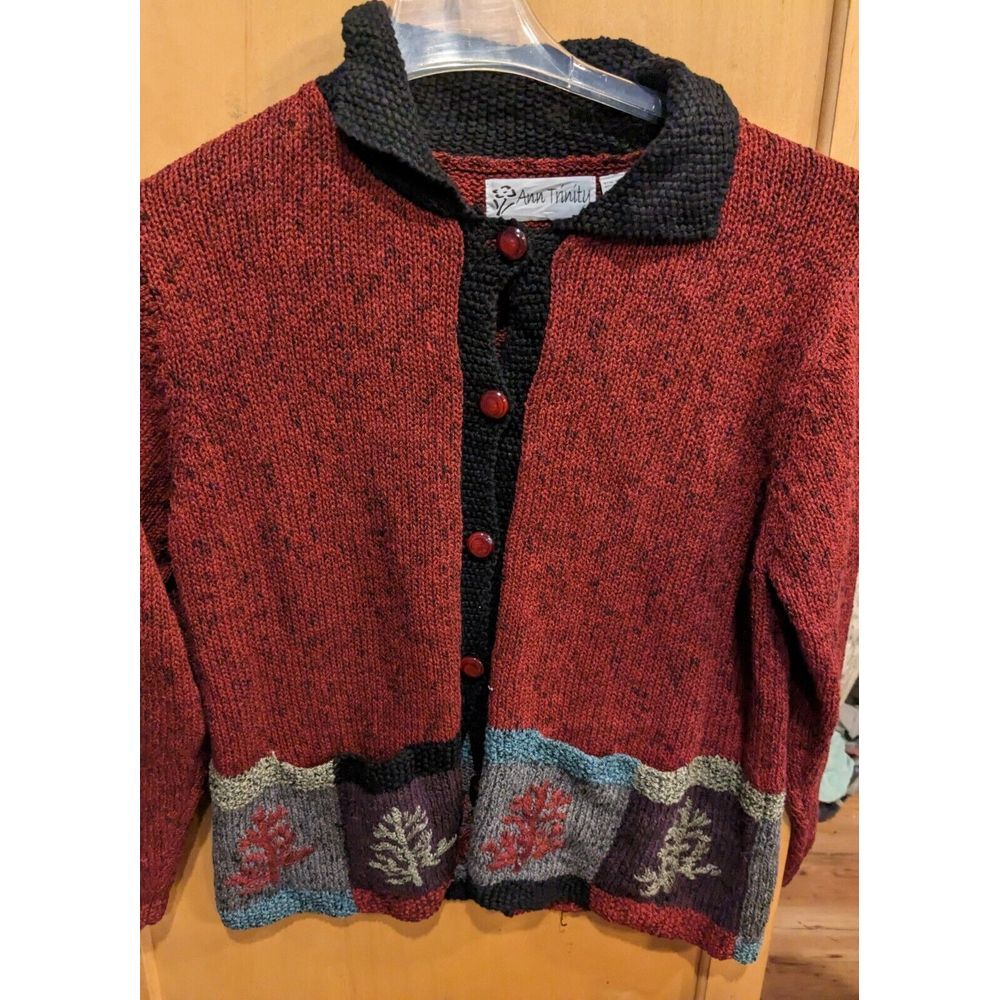 Ann Trinity‎  Red Sweater Womans Small heart button Cardigan Top
